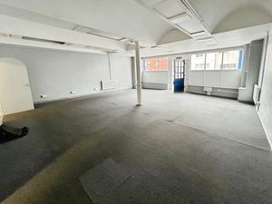 Front office space - click for photo gallery